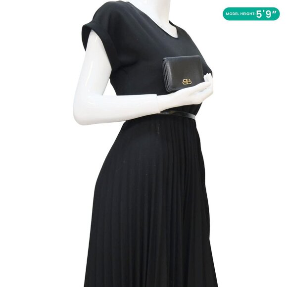 Balenciaga  Leather Bifold Compact Wallet Black - Picture 2 of 10